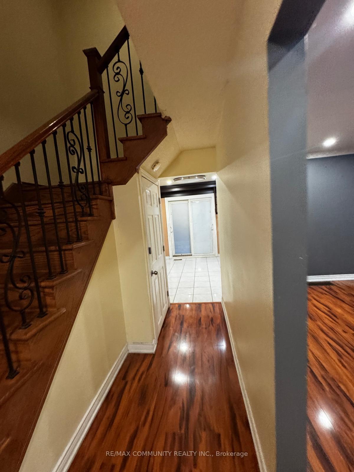 Photo 7 of Unit Upper, 56 Overlord Crescent, Scarborough, Malvern — HOMEH