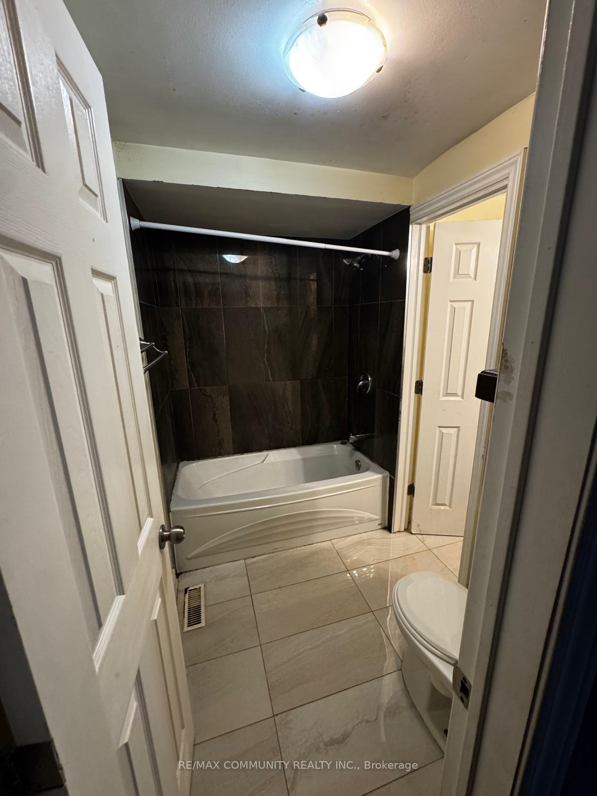 Photo 16 of Unit Upper, 56 Overlord Crescent, Scarborough, Malvern — HOMEH