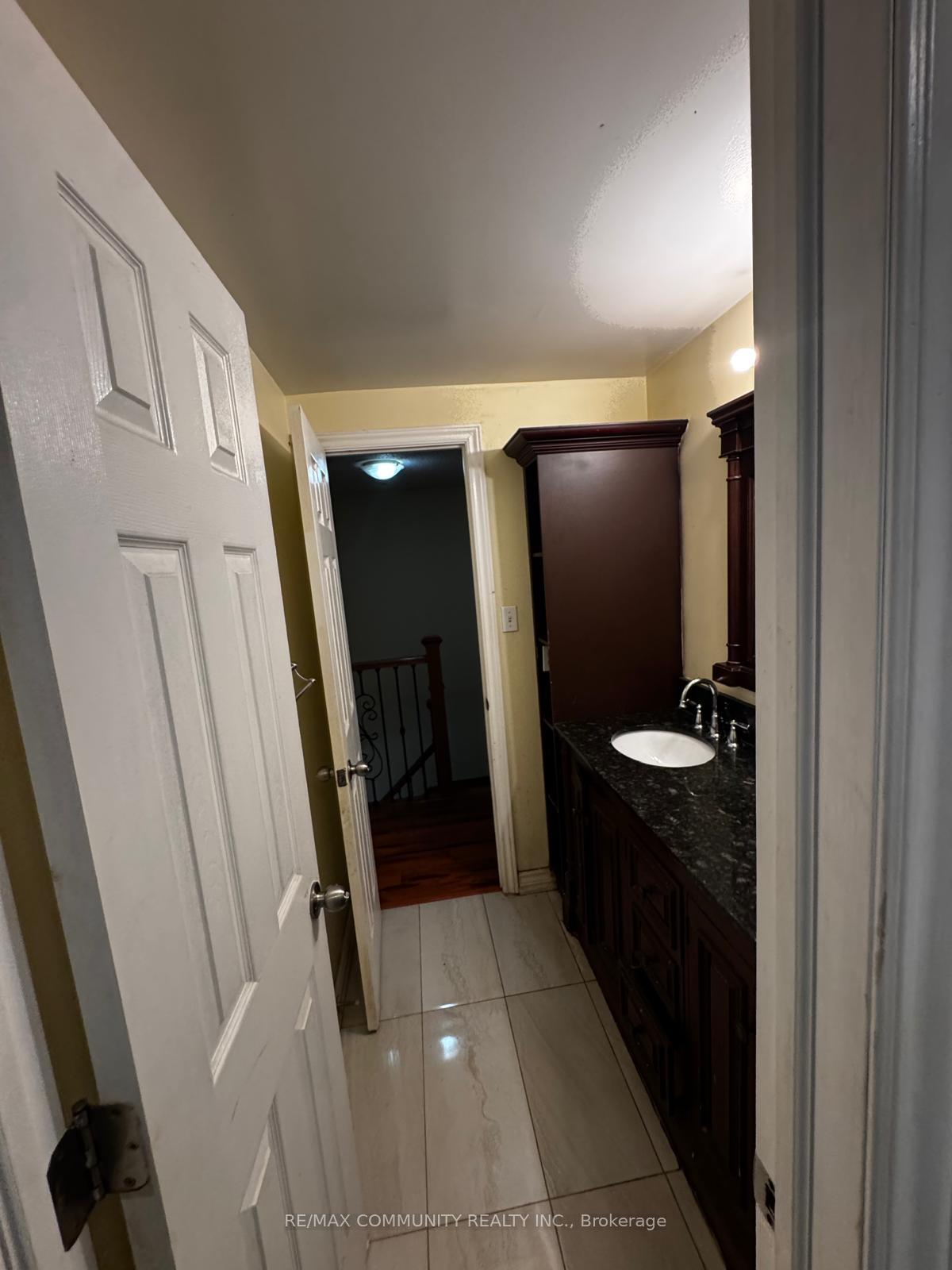 Photo 17 of Unit Upper, 56 Overlord Crescent, Scarborough, Malvern — HOMEH