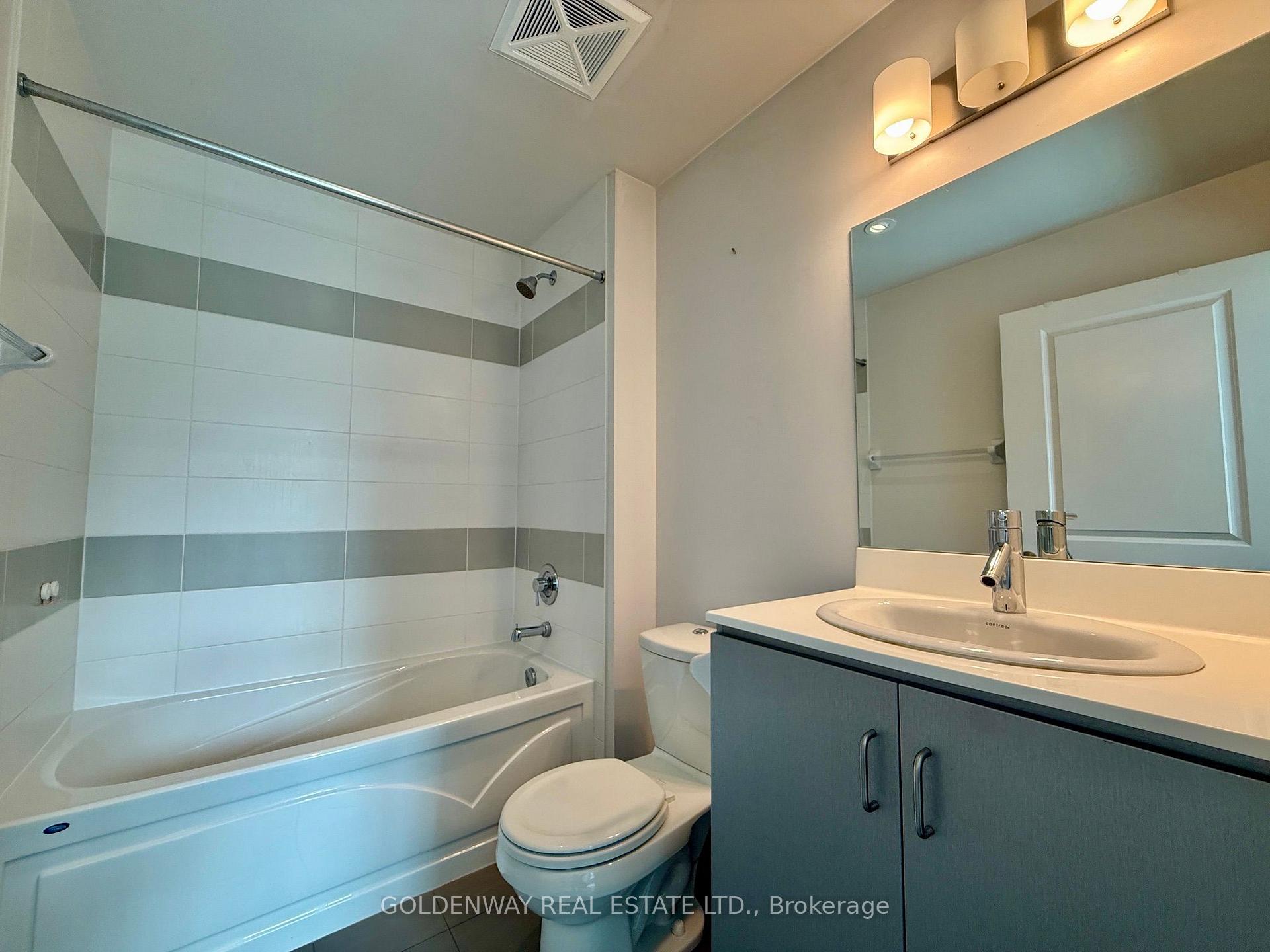 Photo 11 of Unit 110, 5168 Yonge Street, North York, Willowdale West — HOMEH