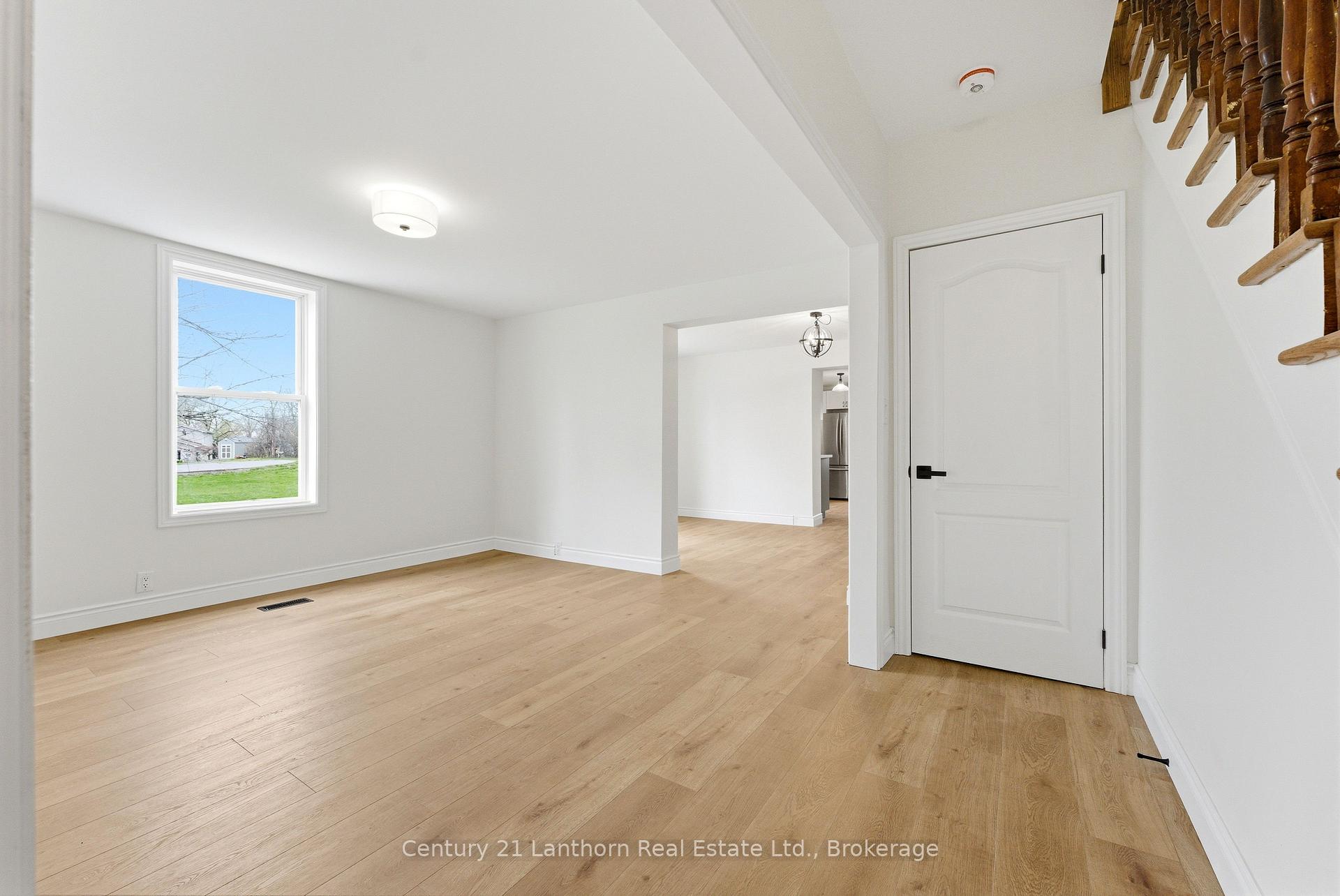 Photo 8 of 16 Store Street, Prince Edward County, Hillier Ward — HOMEH