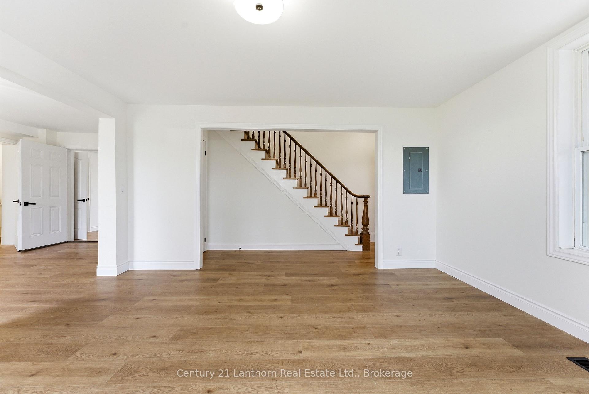 Photo 9 of 16 Store Street, Prince Edward County, Hillier Ward — HOMEH