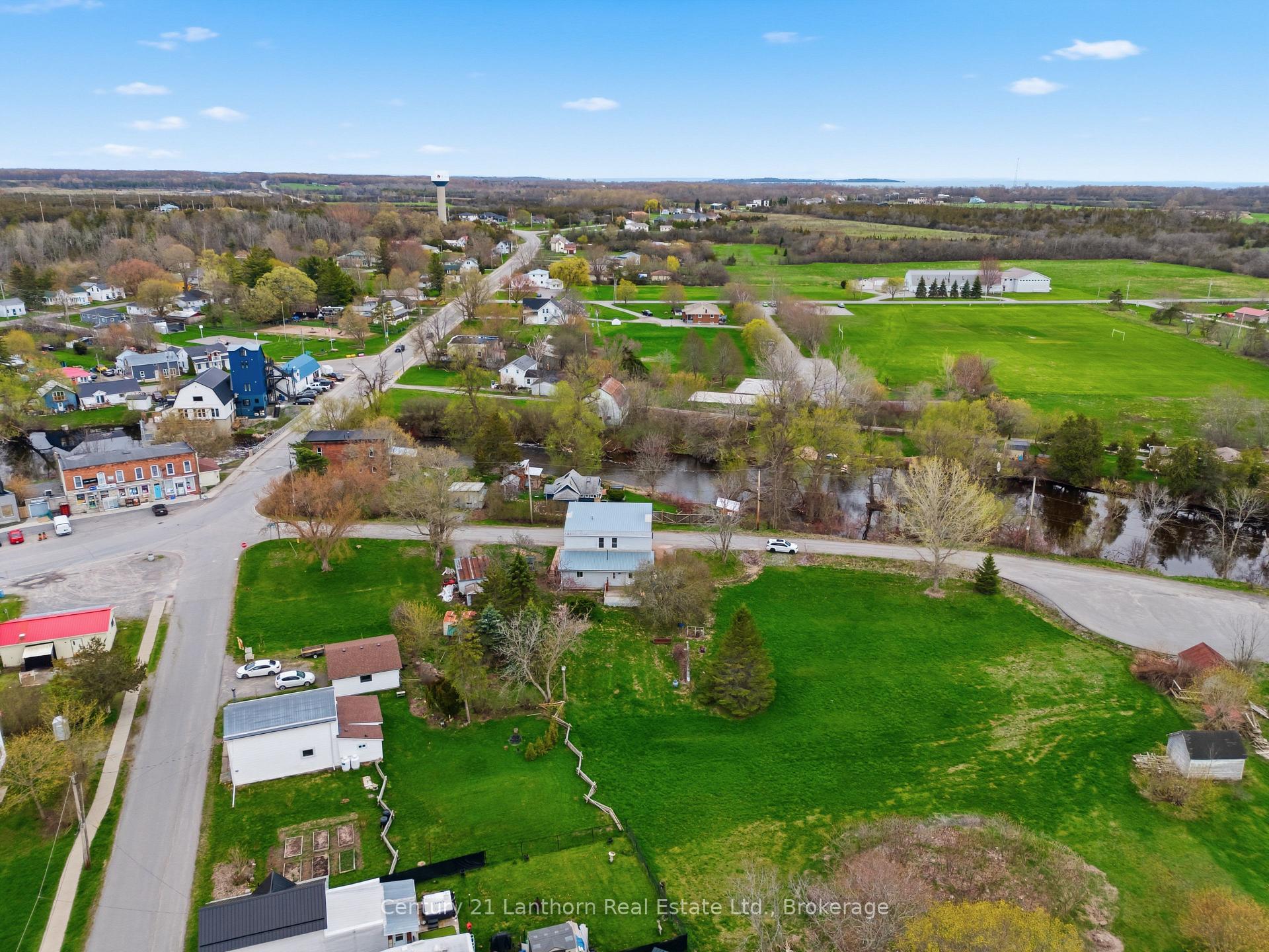 Photo 45 of 16 Store Street, Prince Edward County, Hillier Ward — HOMEH
