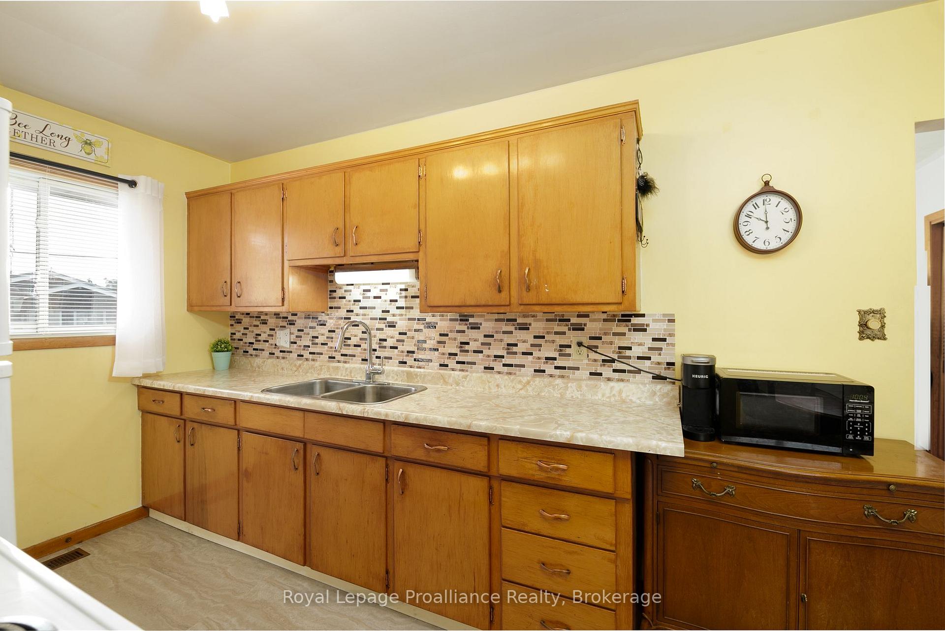 Photo 7 of 26 James Street, Quinte West, Trenton Ward — HOMEH