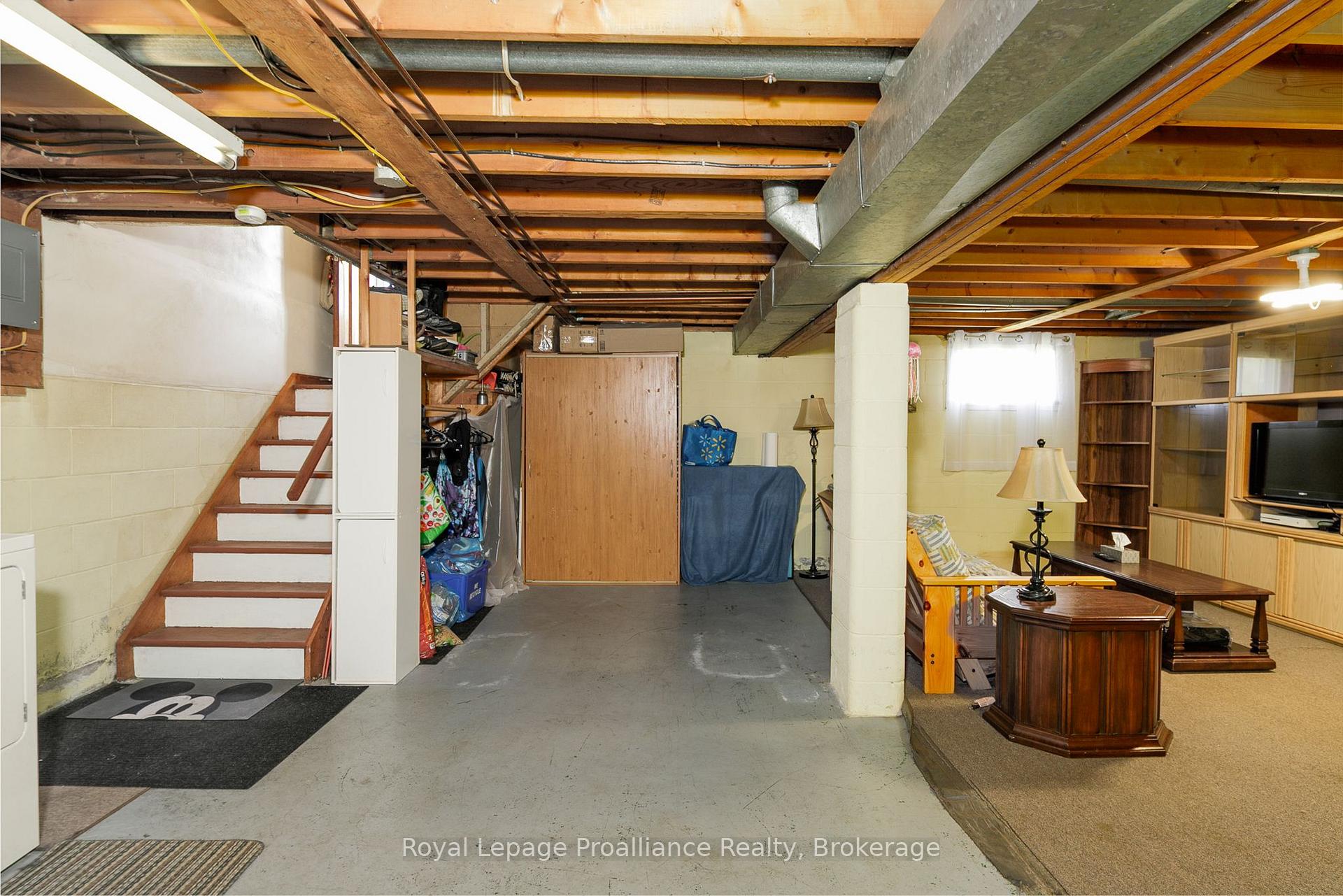 Photo 12 of 26 James Street, Quinte West, Trenton Ward — HOMEH