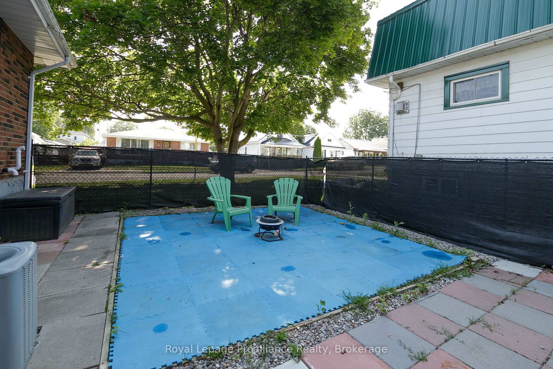 Photo 20 of 26 James Street, Quinte West, Trenton Ward — HOMEH