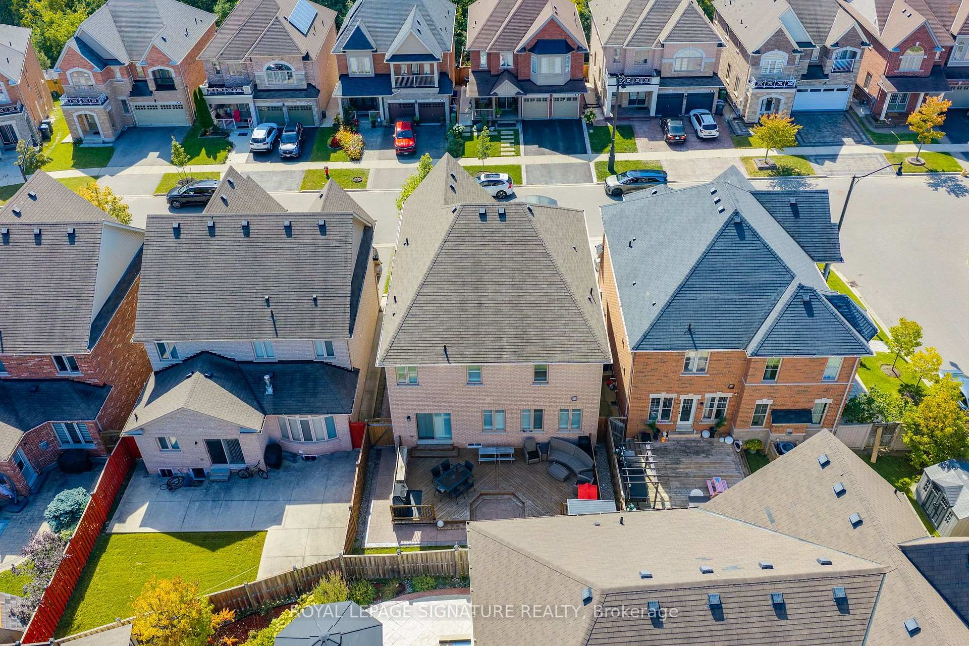 Photo 20 of 23 Arrowpoint Drive, Brampton, Credit Valley — HOMEH