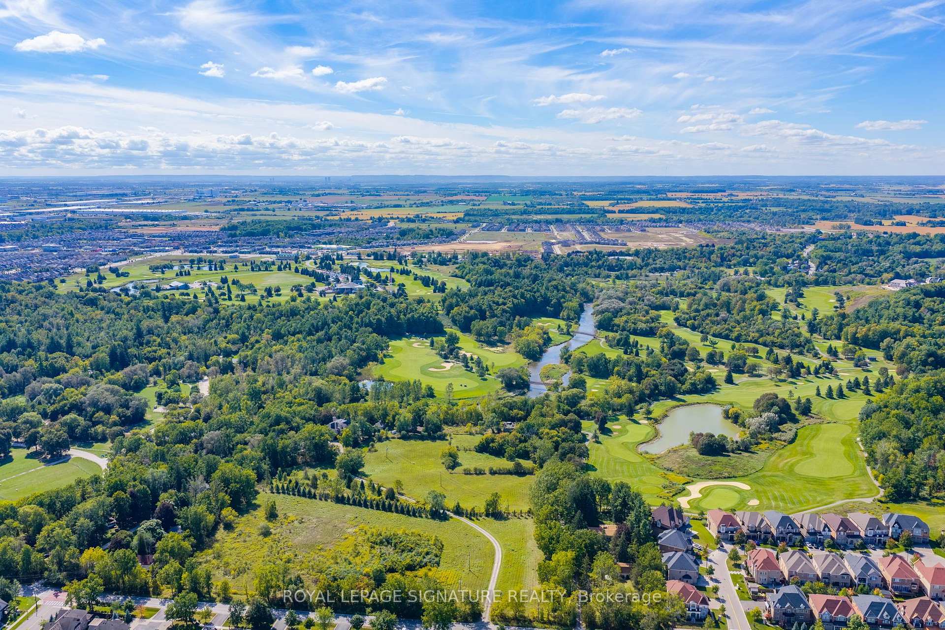 Photo 46 of 23 Arrowpoint Drive, Brampton, Credit Valley — HOMEH