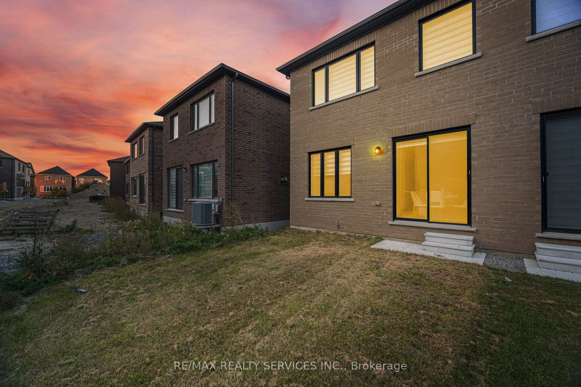 Photo 36 of 34 Lipscott Drive, Caledon, Rural Caledon — HOMEH
