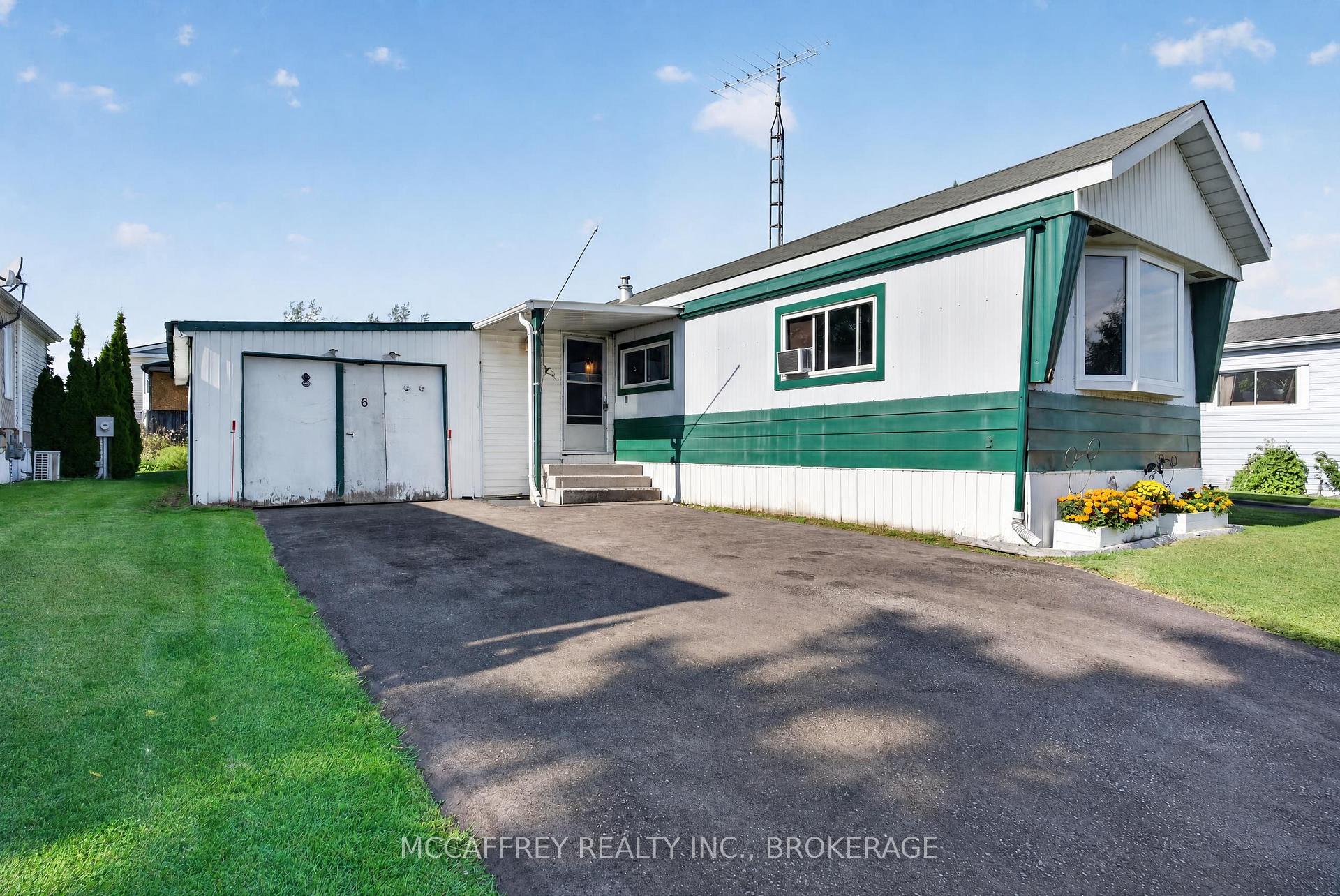 Photo 3 of 6 Cedar Street, Greater Napanee — HOMEH