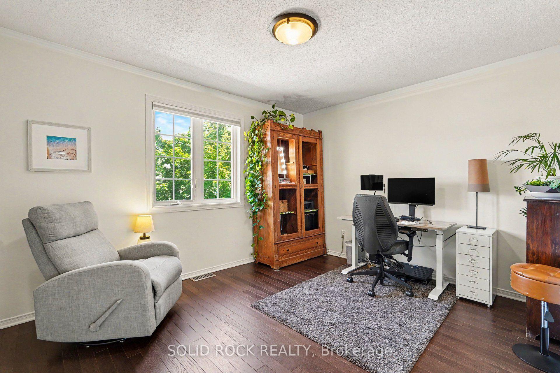 Photo 21 of 742 Merkley Drive, Ottawa, Fallingbrook/Pineridge — HOMEH