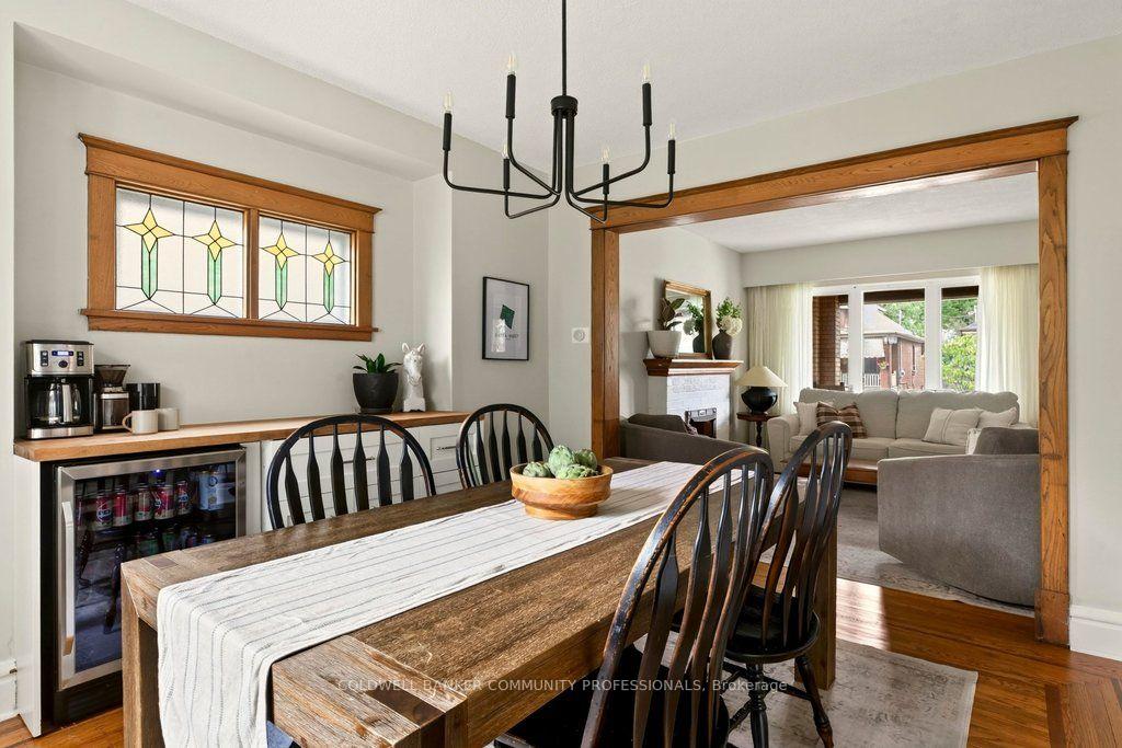 Photo 17 of 243 Grosvenor Avenue S, Hamilton, Delta — HOMEH