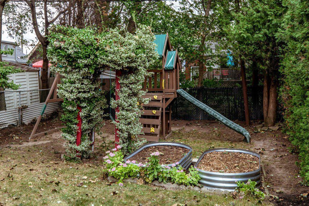 Photo 47 of 243 Grosvenor Avenue S, Hamilton, Delta — HOMEH