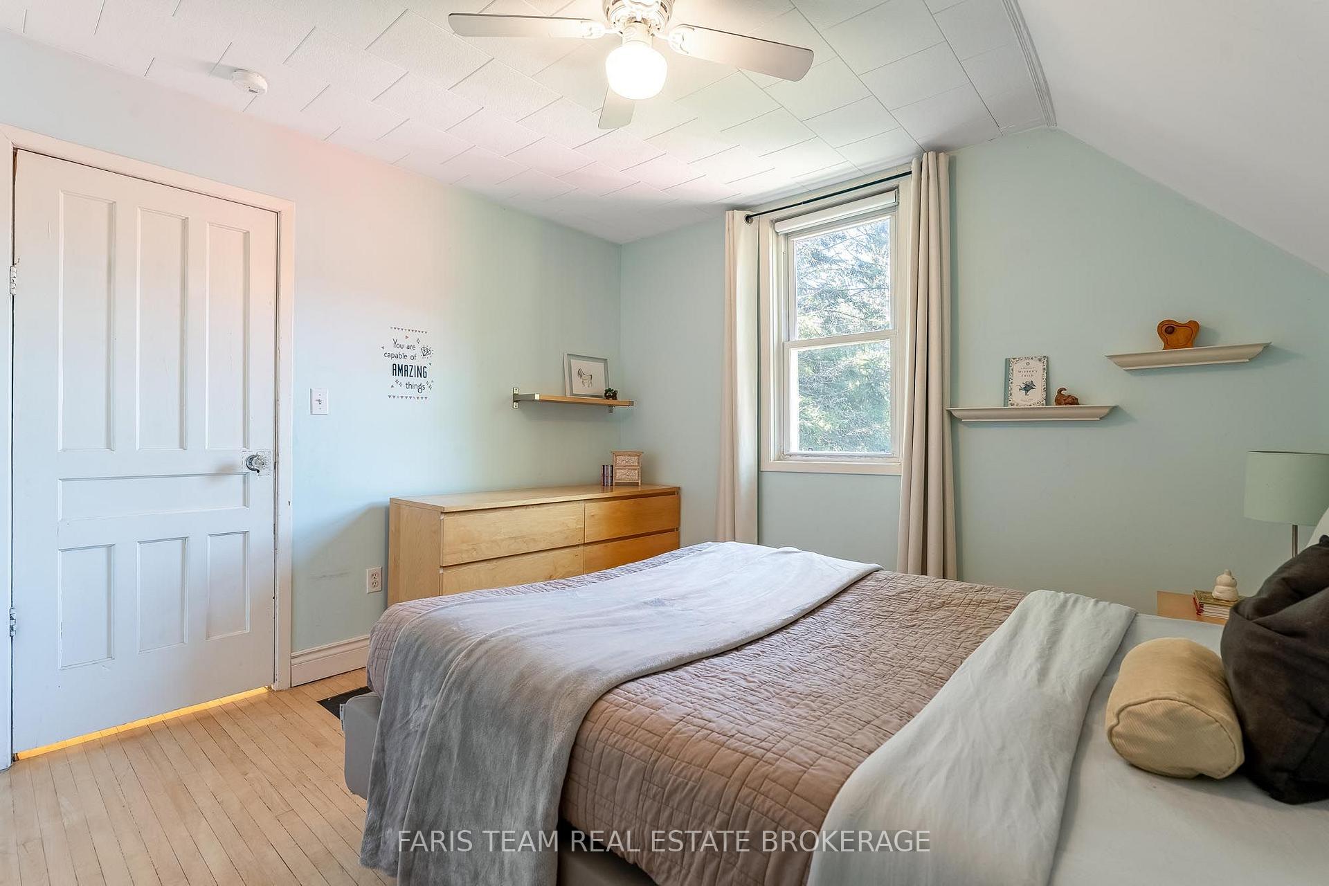 Photo 23 of 1346 Penetanguishene Road, Springwater, Rural Springwater — HOMEH
