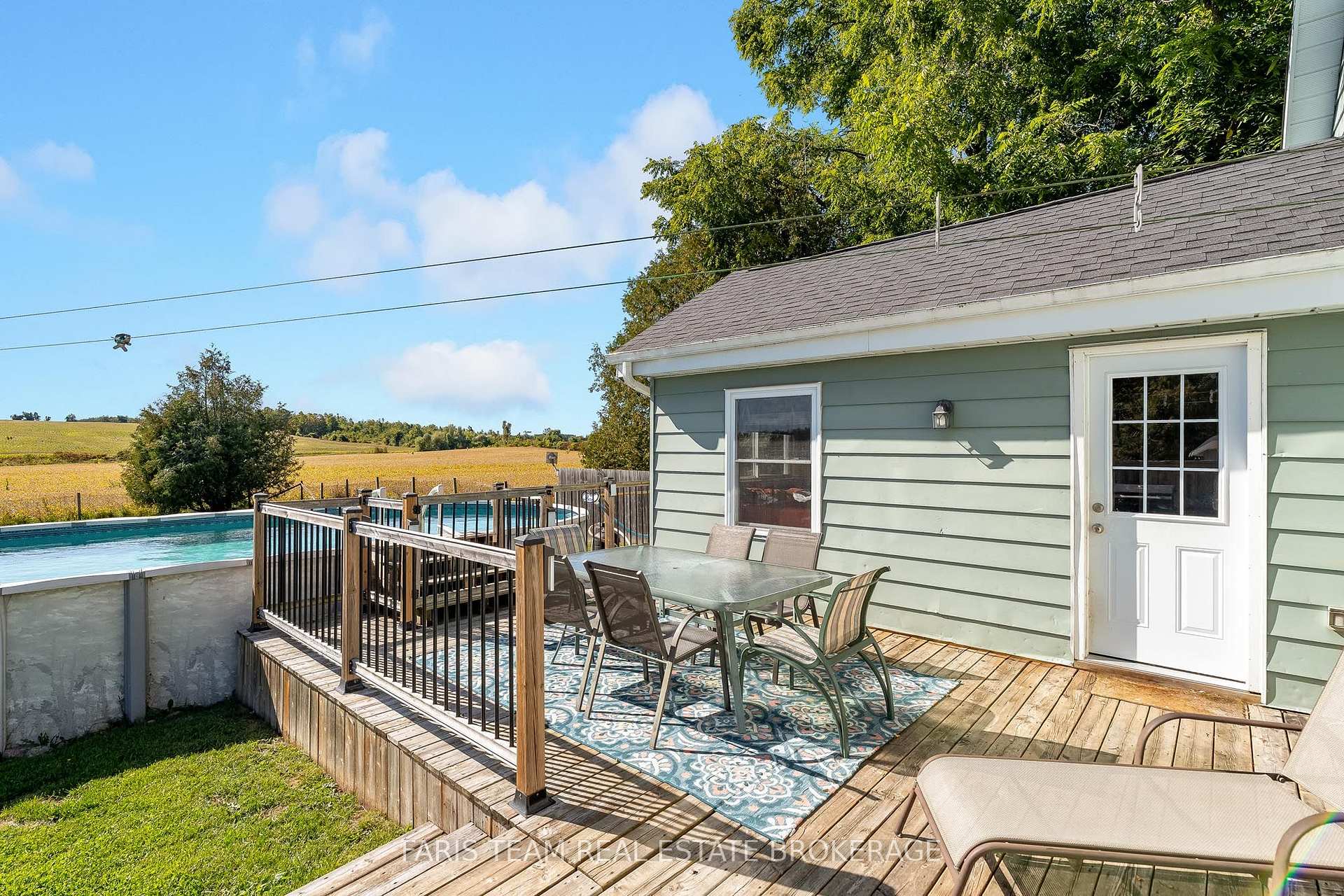 Photo 27 of 1346 Penetanguishene Road, Springwater, Rural Springwater — HOMEH