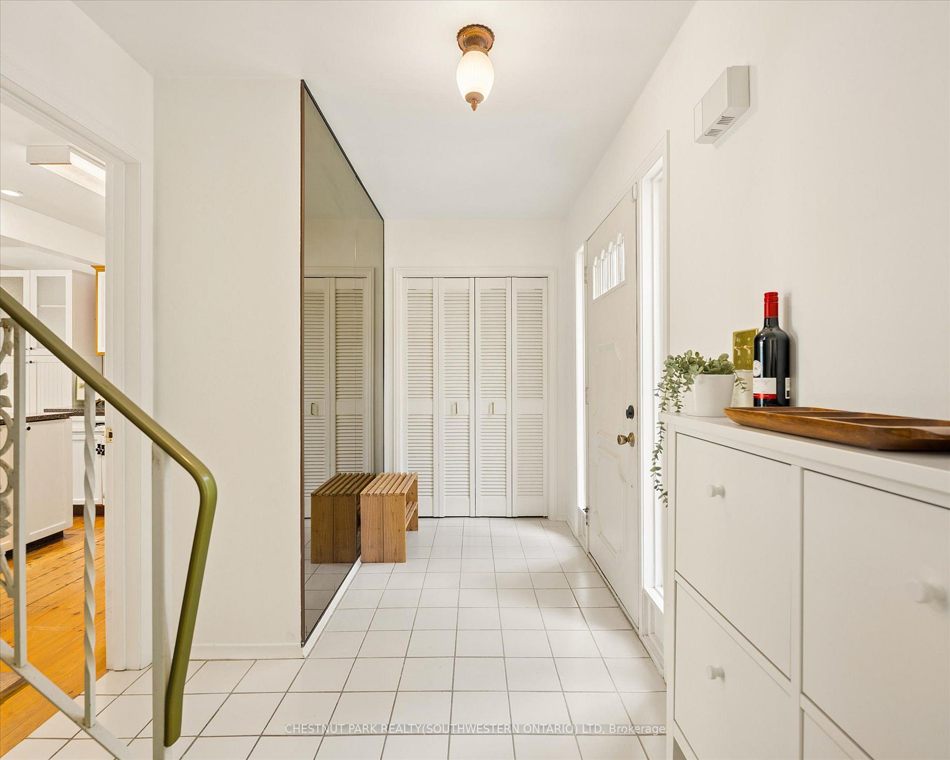 Photo 6 of 351 Craigleith Drive, Waterloo, Beechwood — HOMEH
