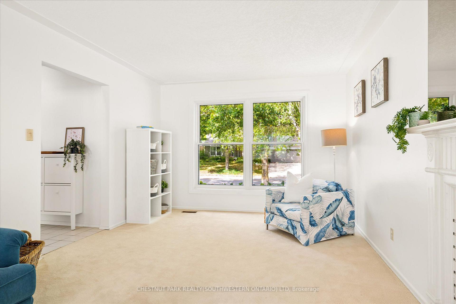 Photo 11 of 351 Craigleith Drive, Waterloo, Beechwood — HOMEH
