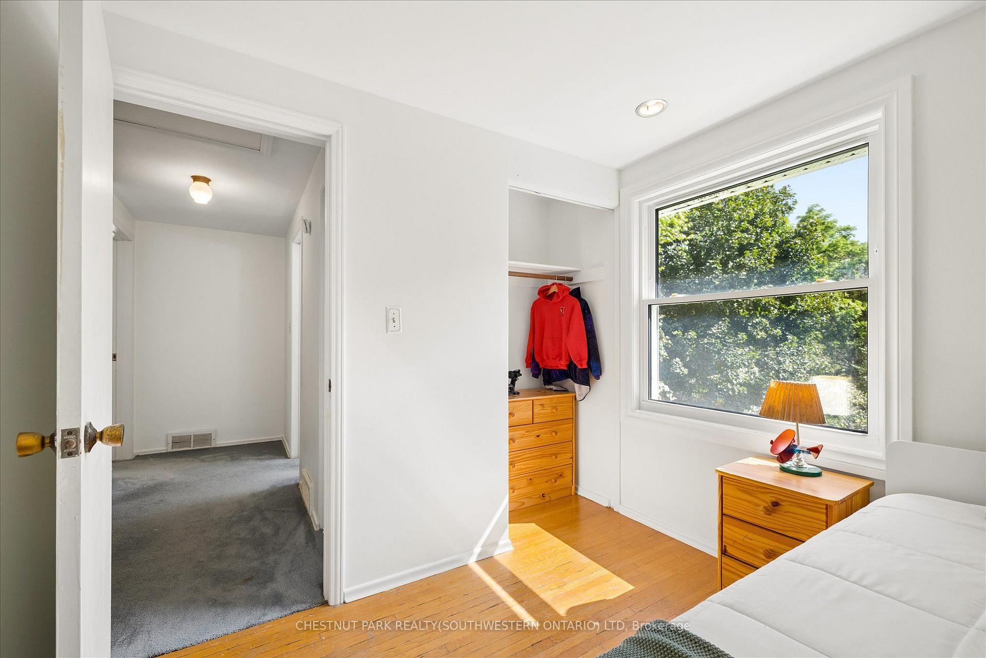 Photo 30 of 351 Craigleith Drive, Waterloo, Beechwood — HOMEH