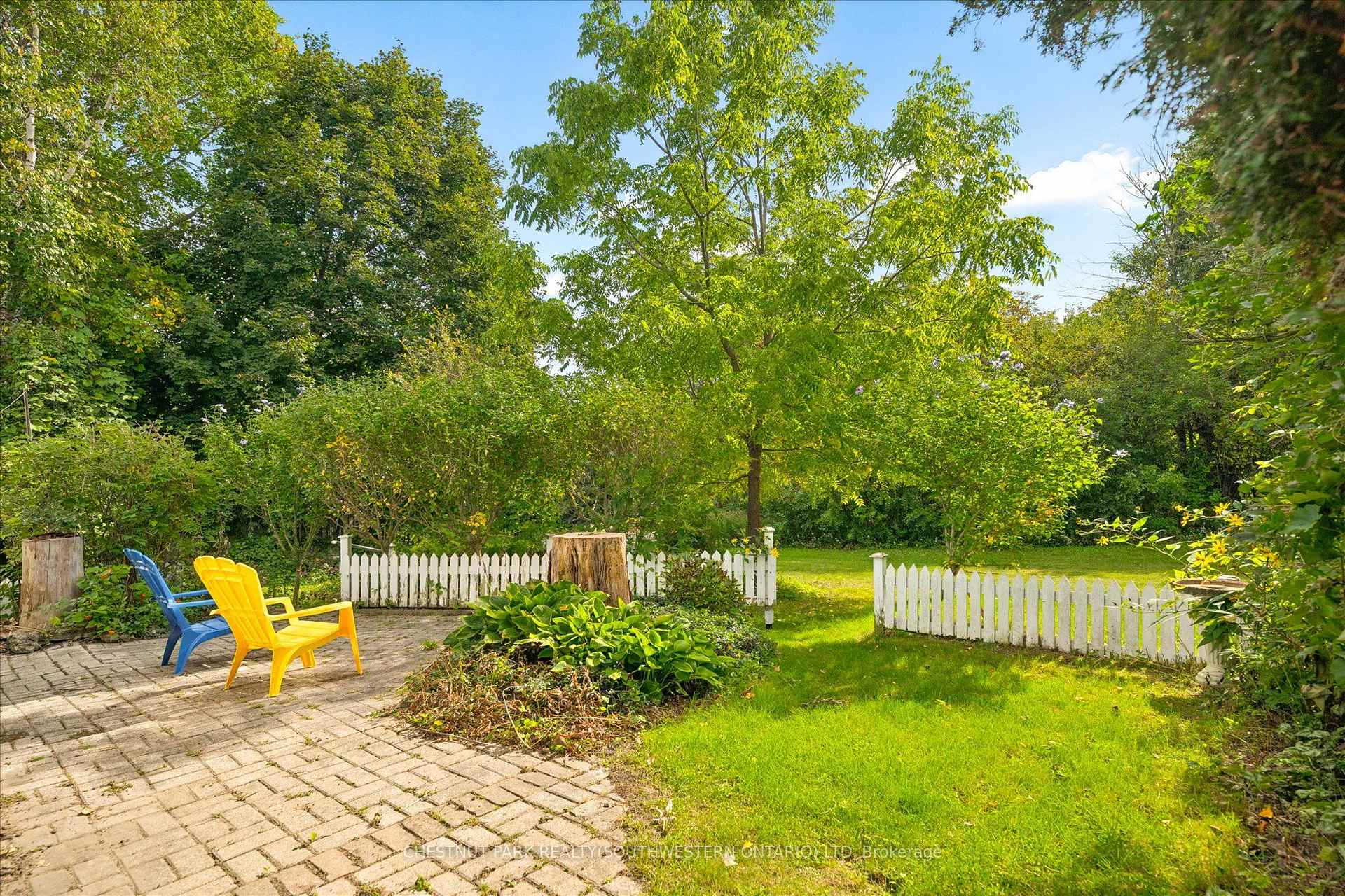 Photo 36 of 351 Craigleith Drive, Waterloo, Beechwood — HOMEH