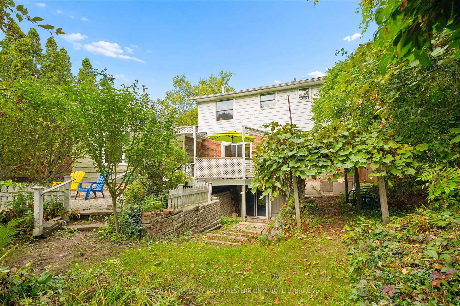 Photo 41 of 351 Craigleith Drive, Waterloo, Beechwood — HOMEH