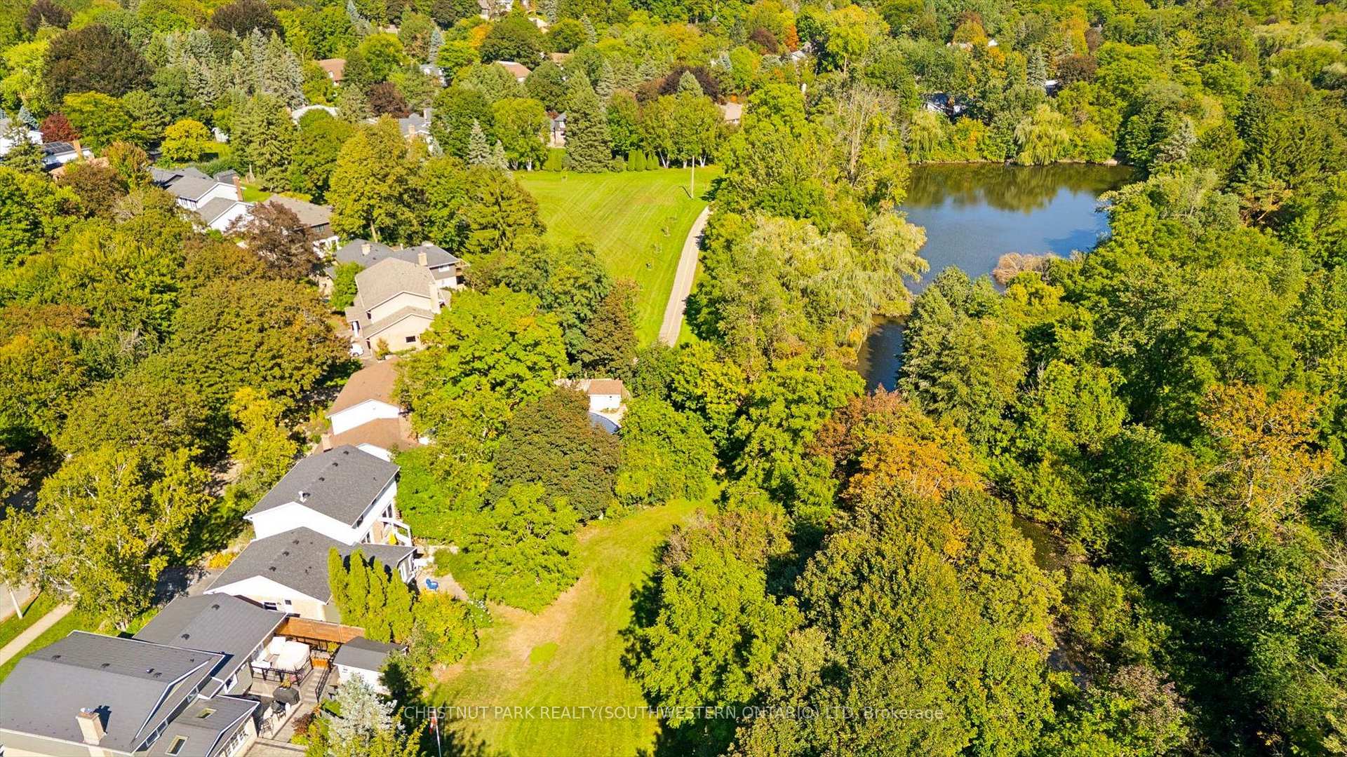 Photo 45 of 351 Craigleith Drive, Waterloo, Beechwood — HOMEH