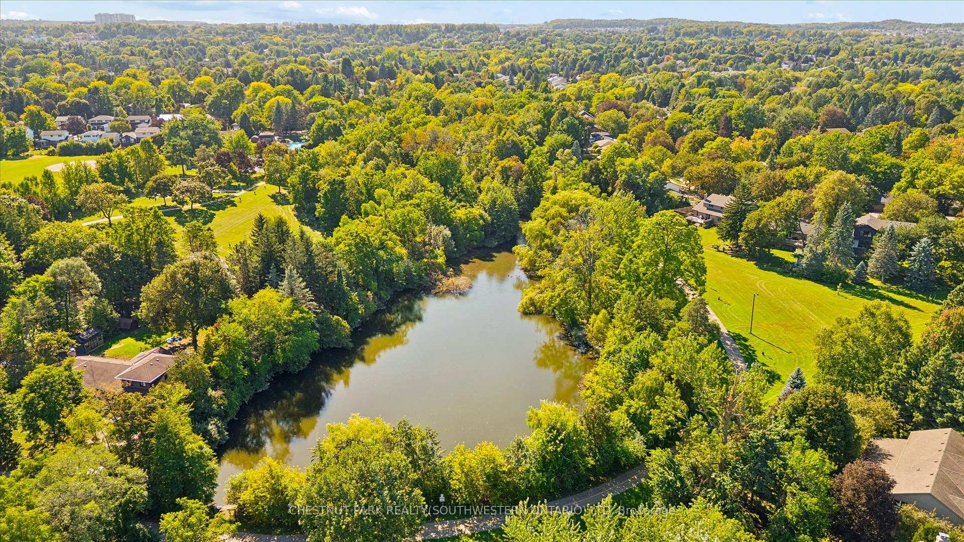 Photo 47 of 351 Craigleith Drive, Waterloo, Beechwood — HOMEH