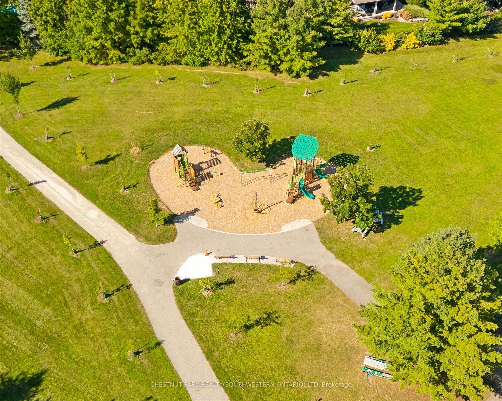 Photo 50 of 351 Craigleith Drive, Waterloo, Beechwood — HOMEH