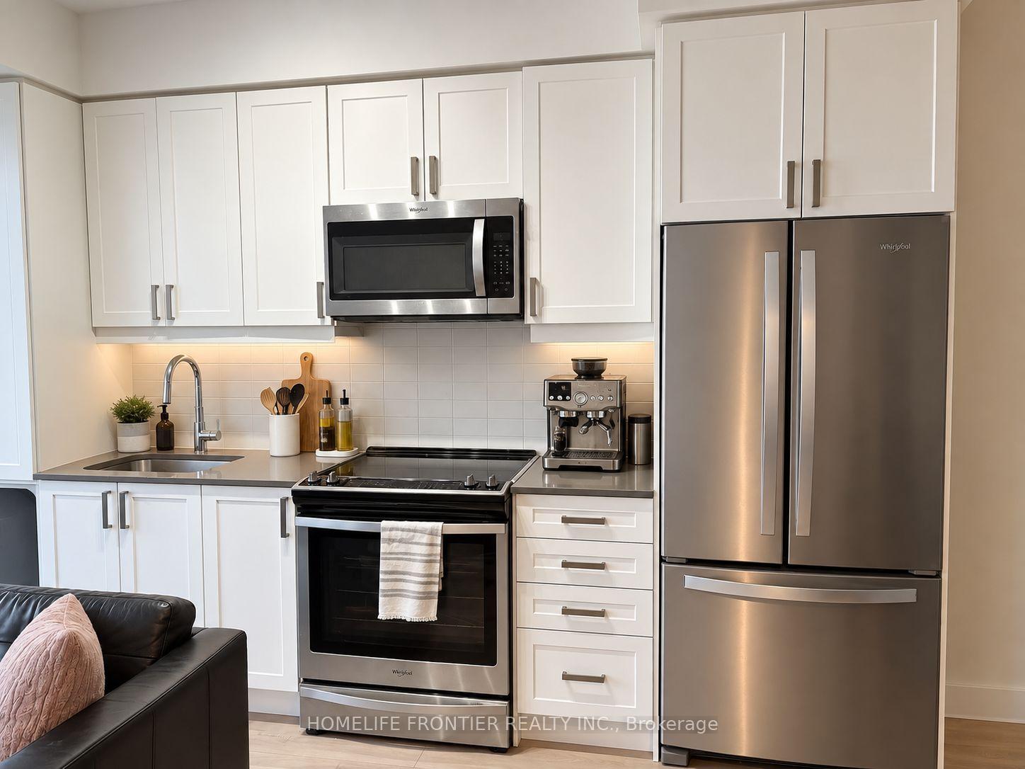 Photo 4 of Unit 2504, 7895 Jane Street, Vaughan, Vaughan Corporate Centre — HOMEH
