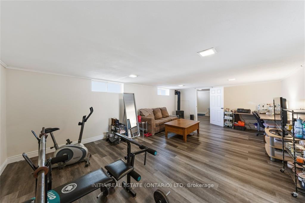 Photo 34 of 755 Talfourd Street, Sarnia — HOMEH