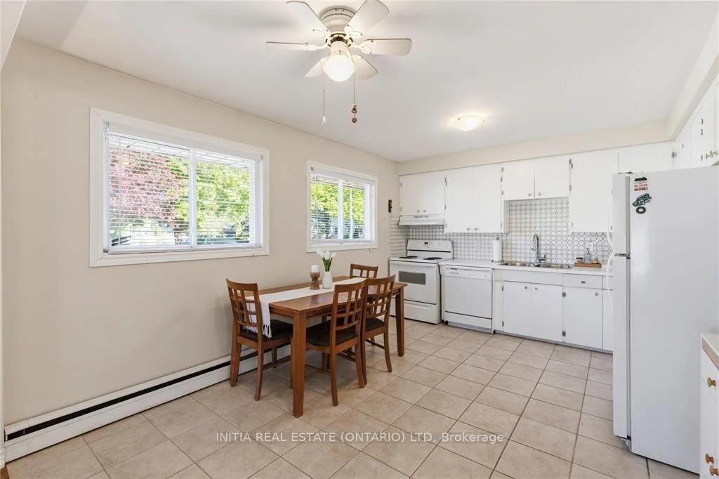 Photo 11 of 755 Talfourd Street, Sarnia — HOMEH