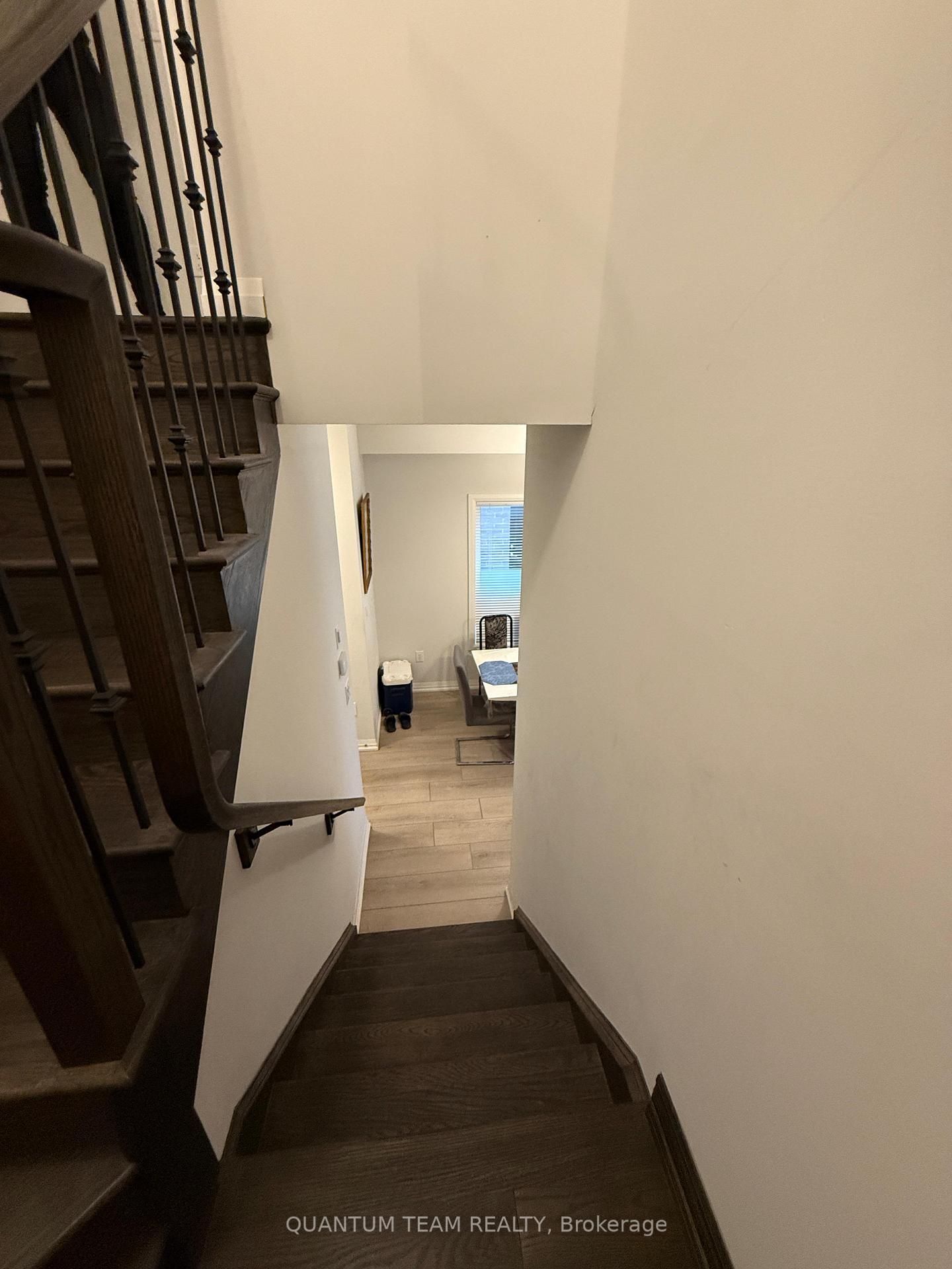 Photo 14 of Unit upper, 9345 White Oak Avenue, Niagara Falls, Lyons Creek — HOMEH