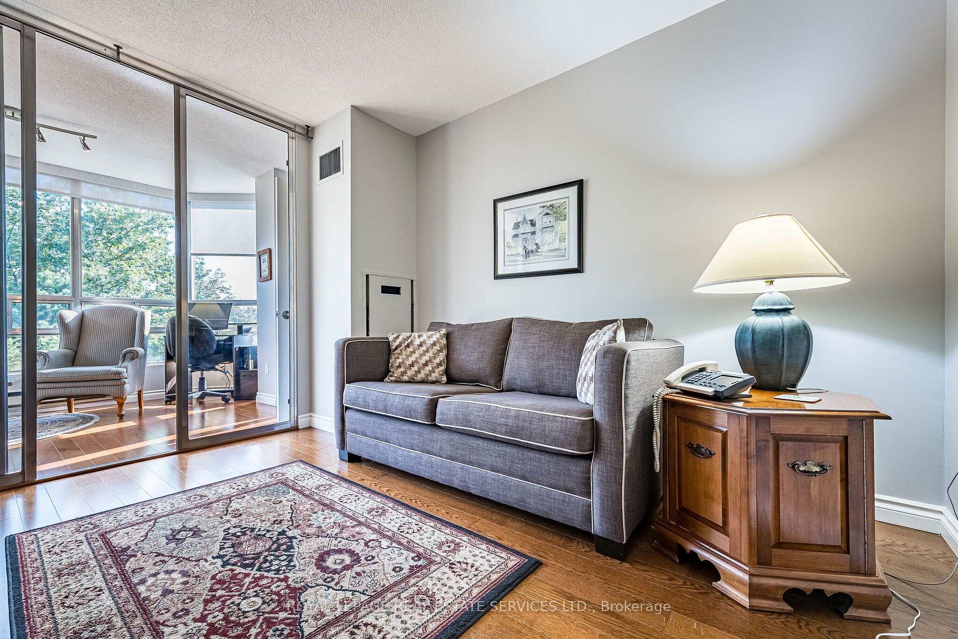 Photo 21 of Unit 402, 310 Mill Street S, Brampton, Brampton South — HOMEH