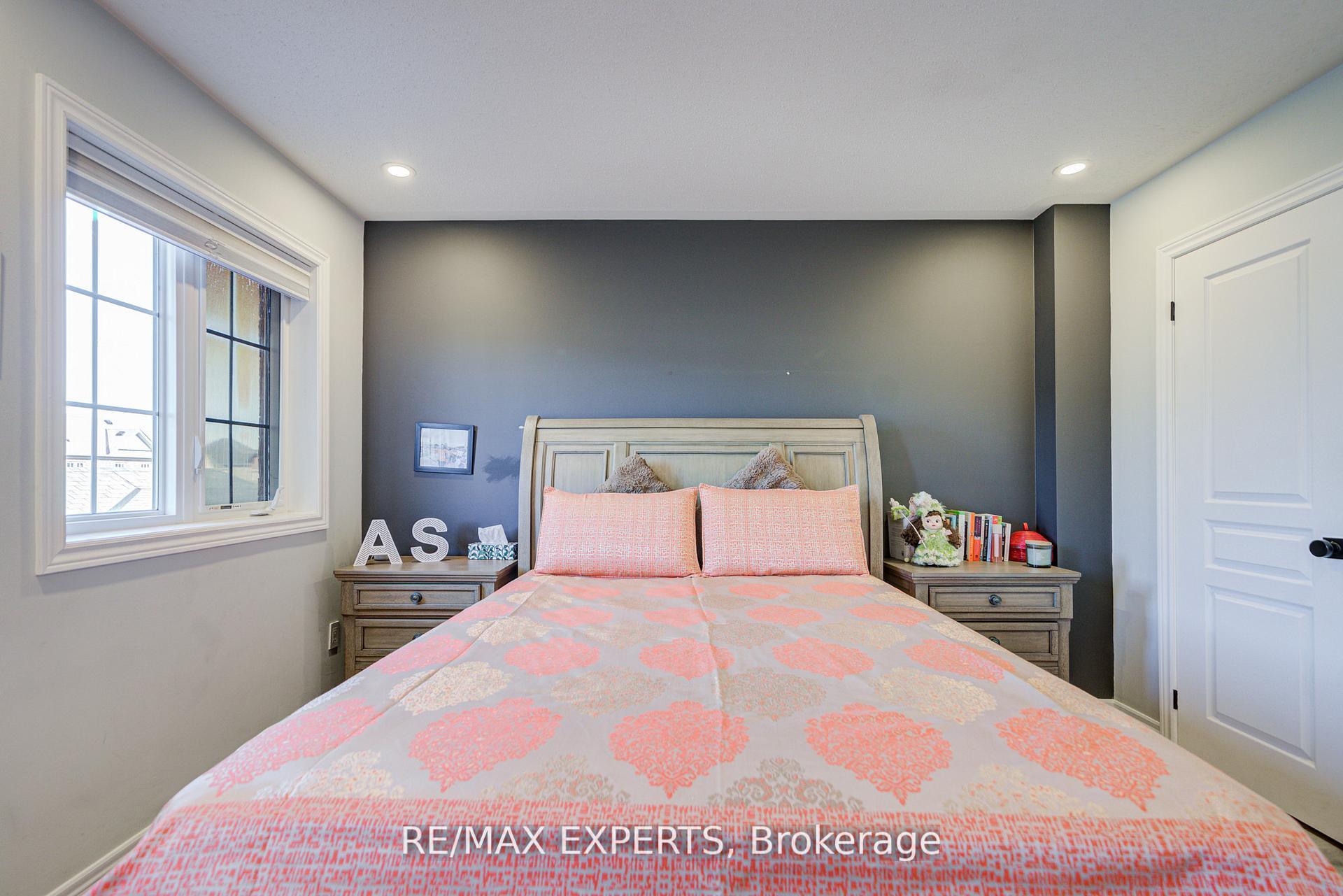 Photo 26 of 32 Walter Proctor Road, East Gwillimbury, Sharon — HOMEH