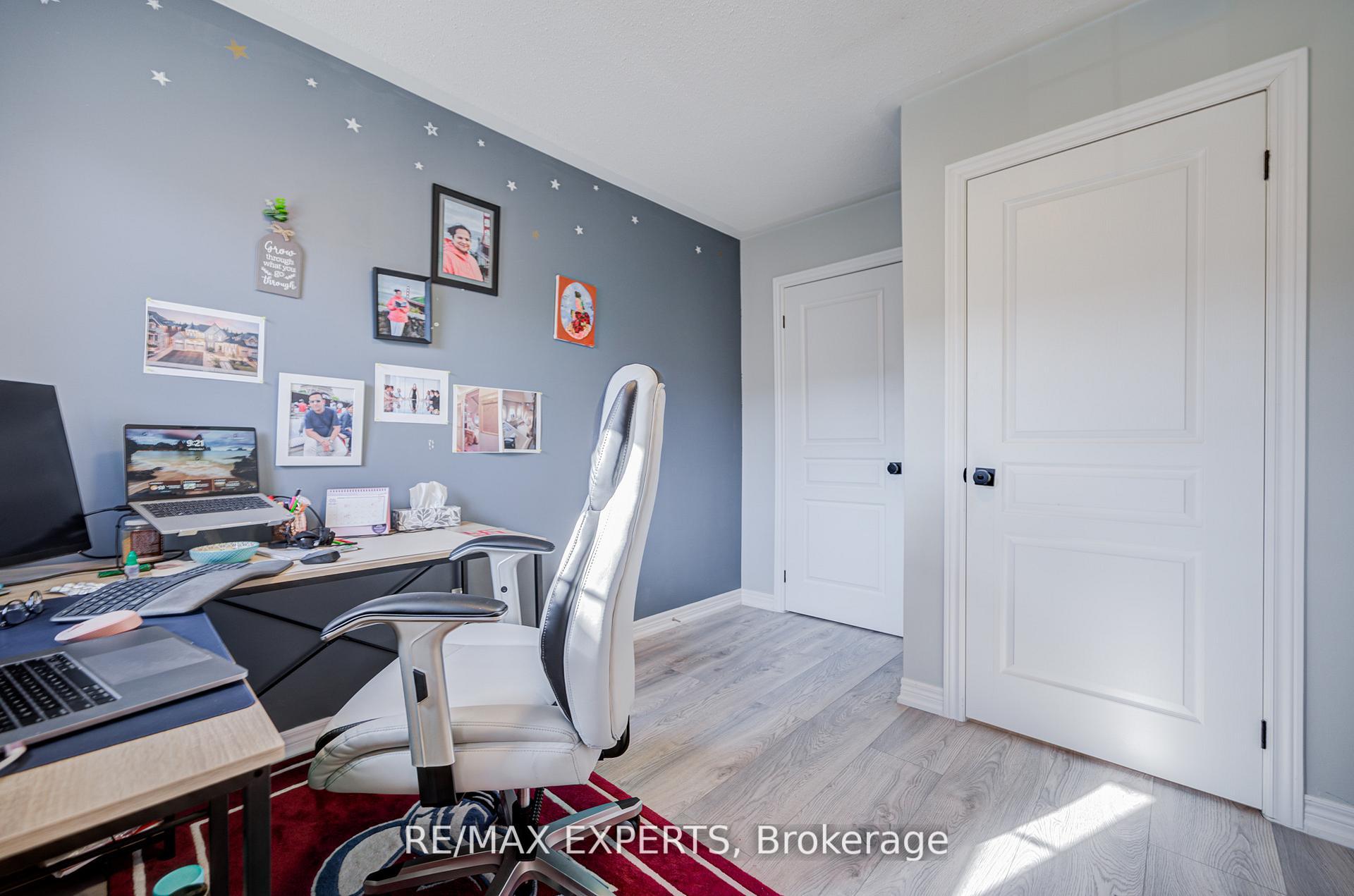 Photo 37 of 32 Walter Proctor Road, East Gwillimbury, Sharon — HOMEH
