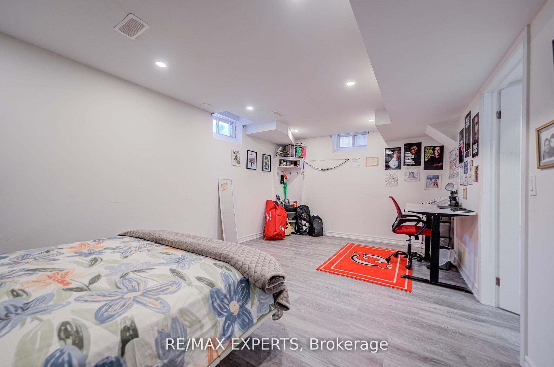 Photo 46 of 32 Walter Proctor Road, East Gwillimbury, Sharon — HOMEH
