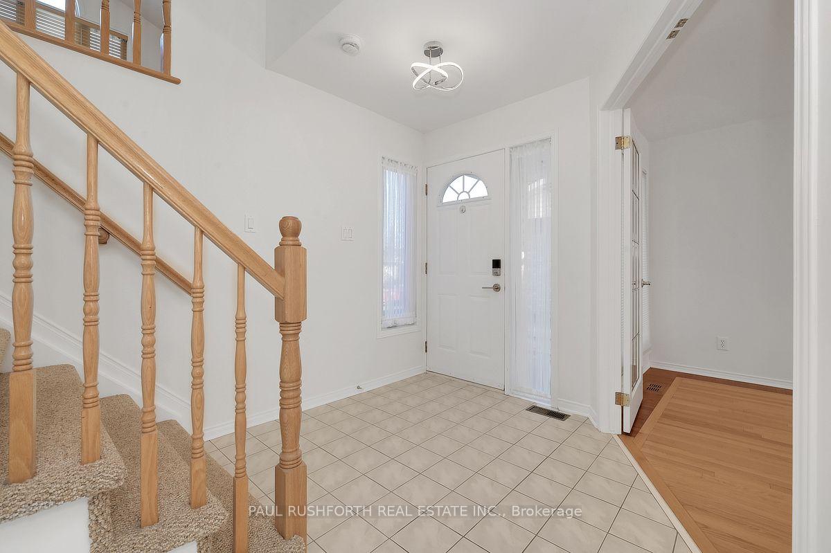 Photo 4 of 1644 Toulouse Crescent, Ottawa, Orleans/Sunridge — HOMEH