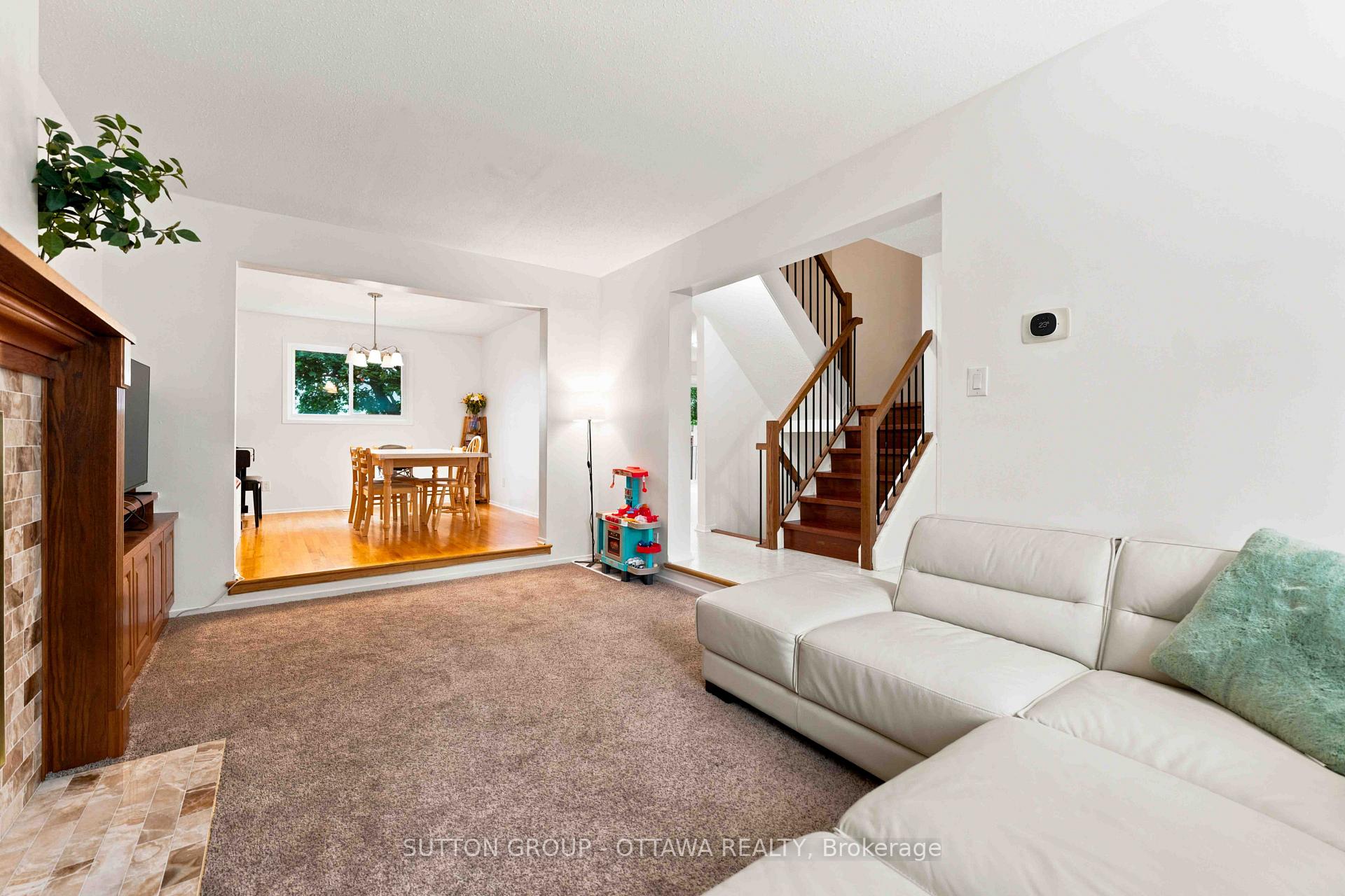 Photo 10 of 66 Fieldgate Drive, Ottawa, Barrhaven - Knollsbrook — HOMEH