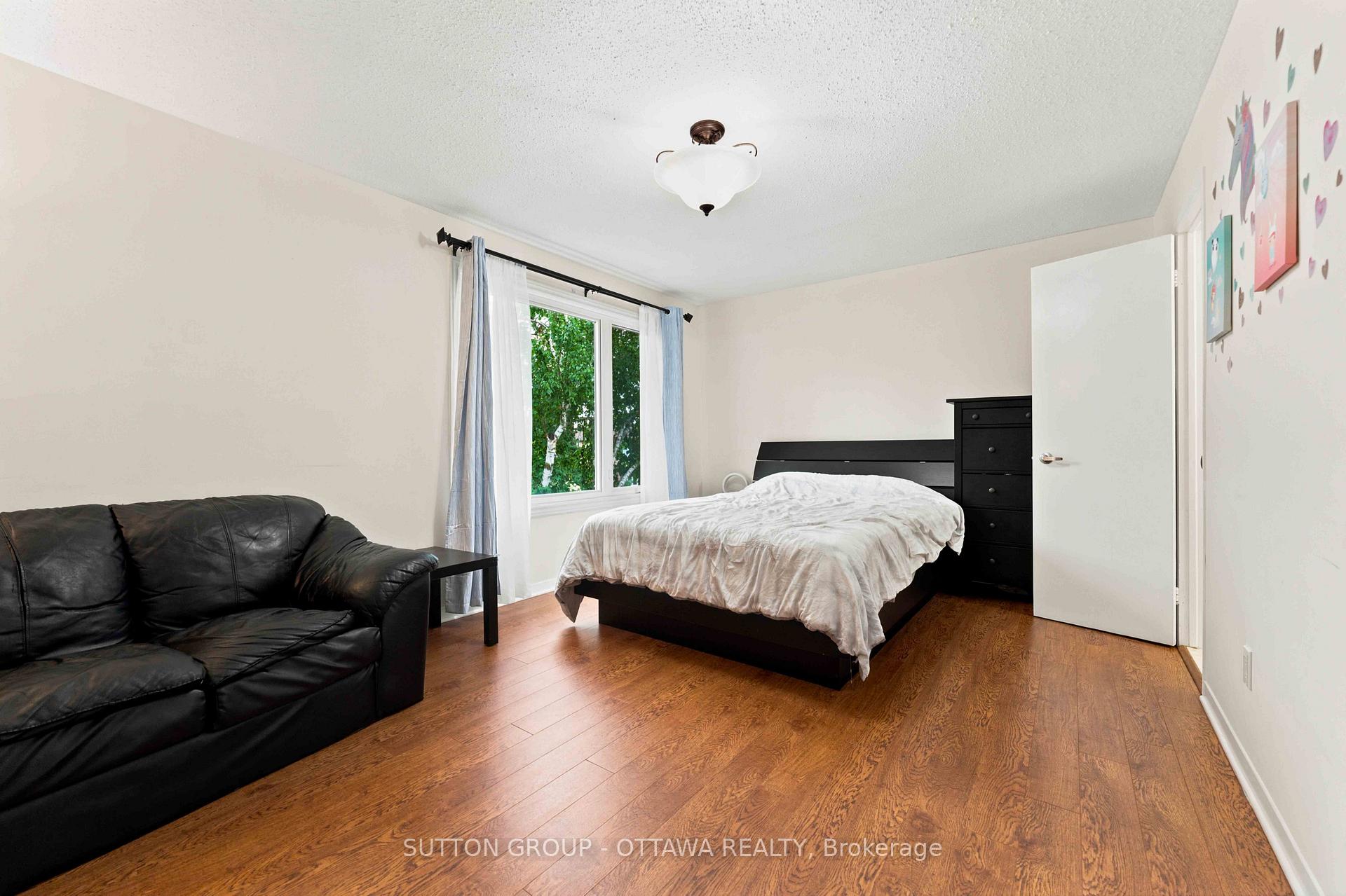 Photo 28 of 66 Fieldgate Drive, Ottawa, Barrhaven - Knollsbrook — HOMEH