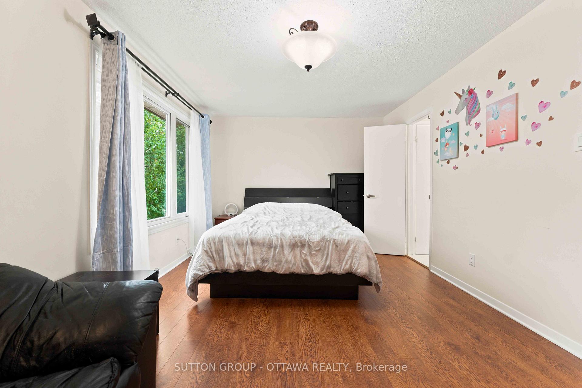 Photo 29 of 66 Fieldgate Drive, Ottawa, Barrhaven - Knollsbrook — HOMEH