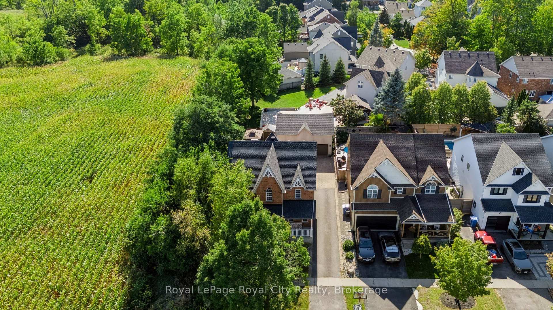 Photo 2 of 305 Ridge Road, Guelph/Eramosa, Rockwood — HOMEH