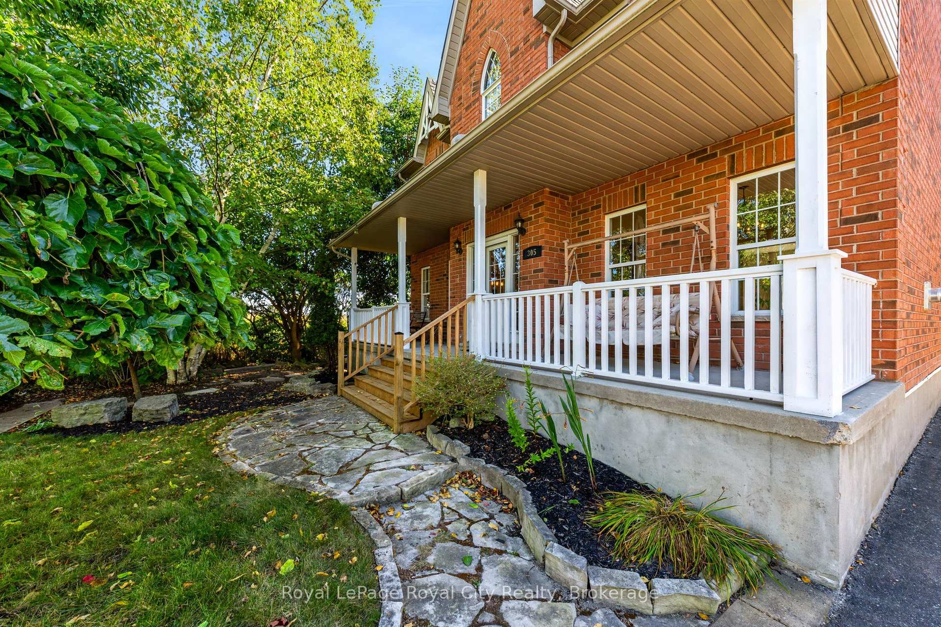 Photo 4 of 305 Ridge Road, Guelph/Eramosa, Rockwood — HOMEH