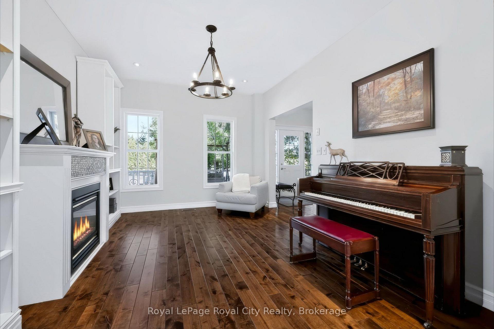 Photo 16 of 305 Ridge Road, Guelph/Eramosa, Rockwood — HOMEH