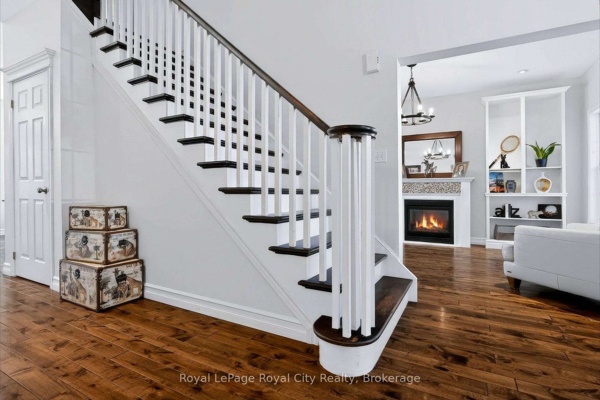 Photo 33 of 305 Ridge Road, Guelph/Eramosa, Rockwood — HOMEH