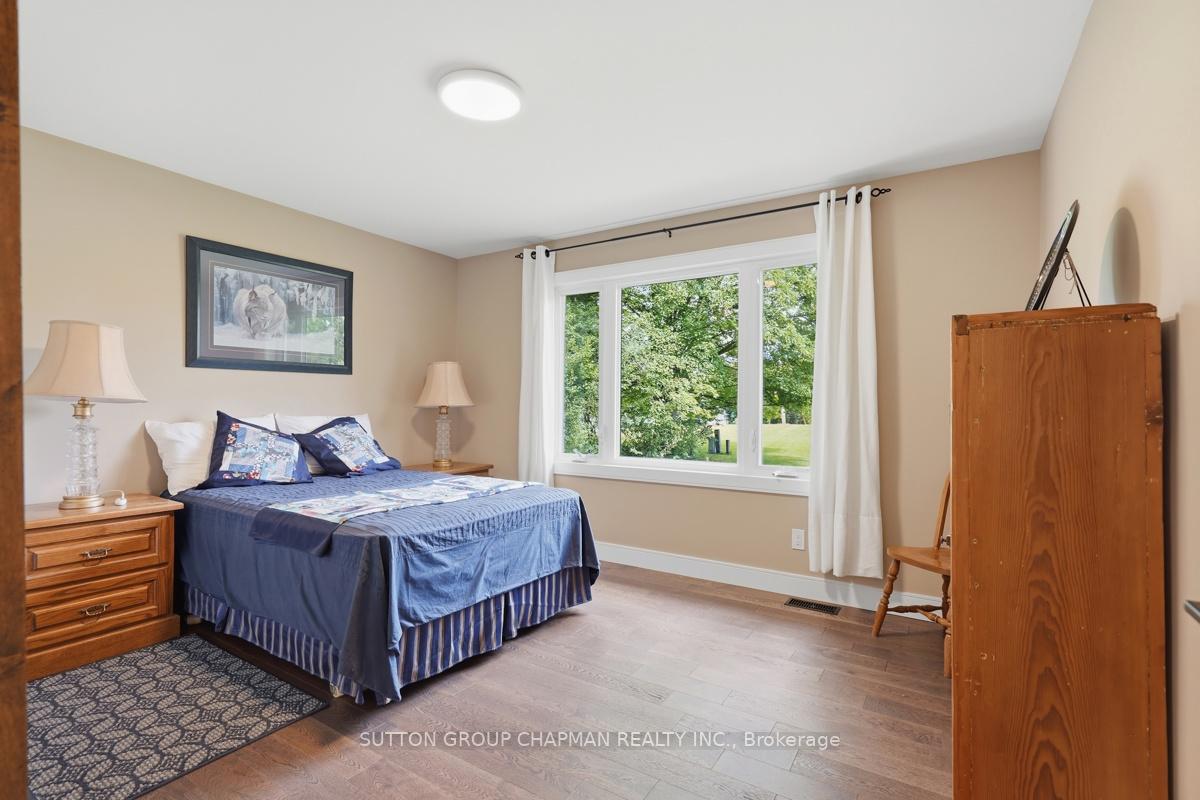 Photo 21 of 408 Old Riverside Drive, London, North N — HOMEH