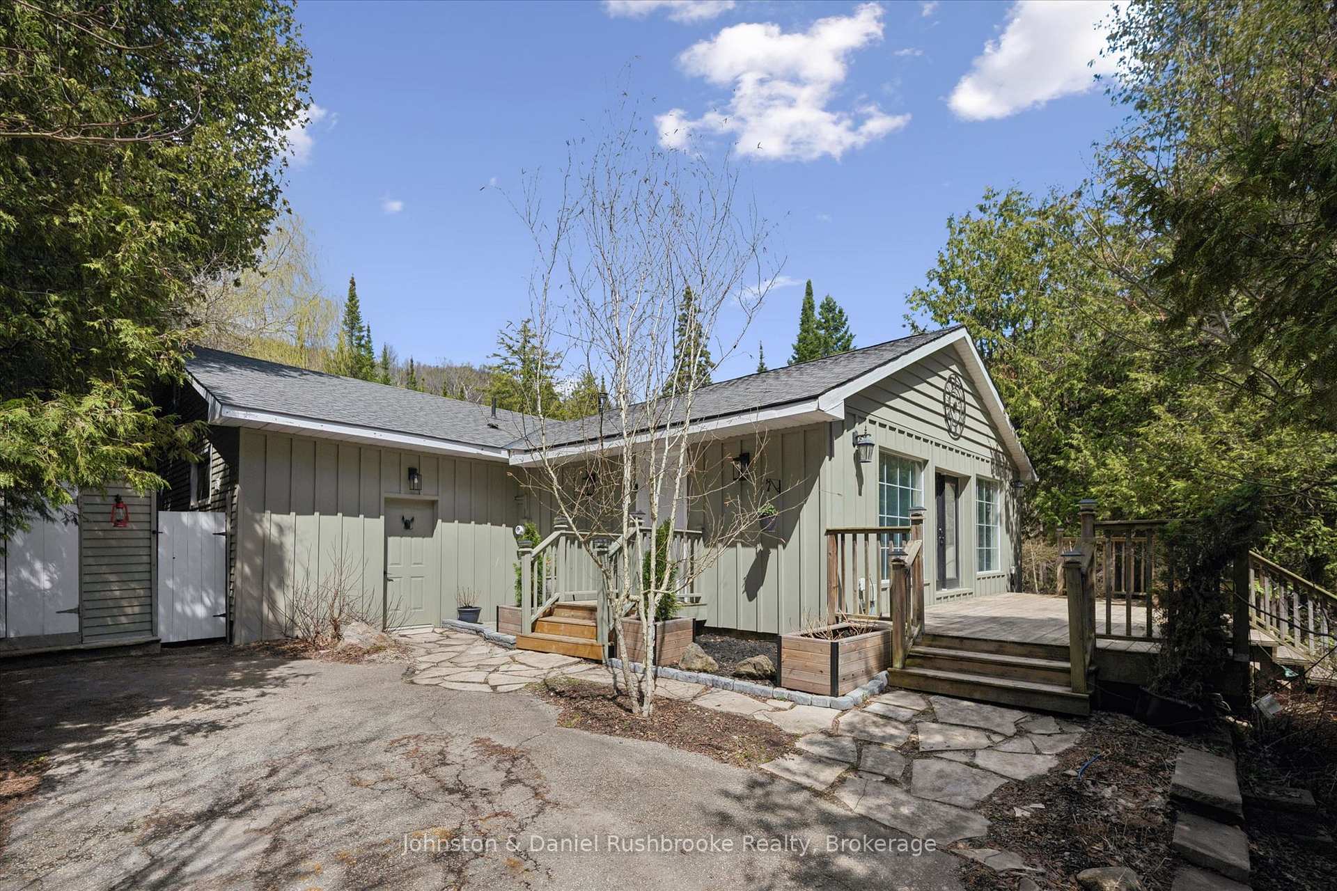 Photo 2 of 307251 Hockley Road, Mono, Rural Mono — HOMEH