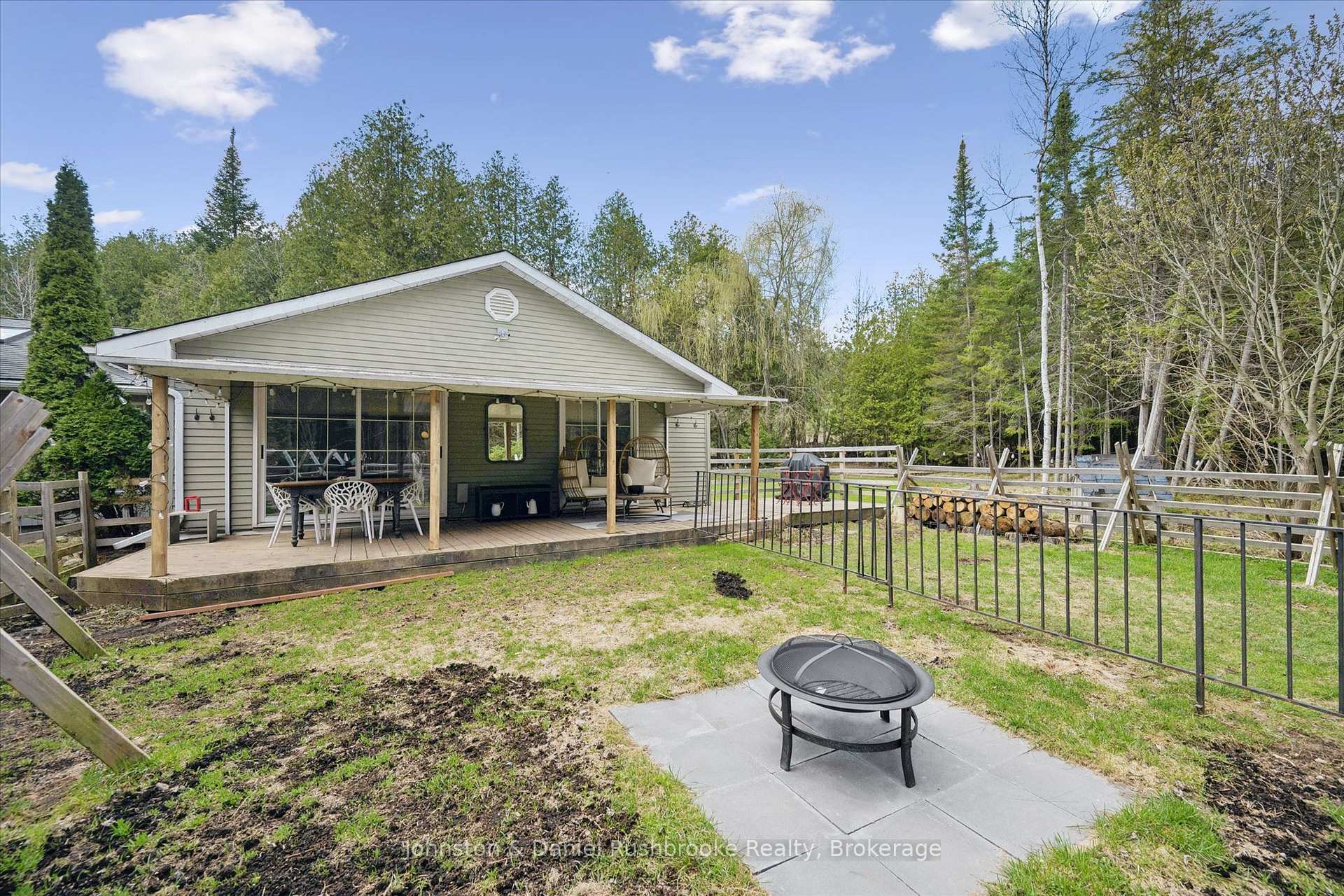 Photo 5 of 307251 Hockley Road, Mono, Rural Mono — HOMEH