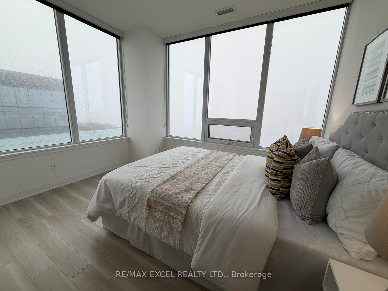 Photo 9 of Unit 4606, 17 Bathurst Street, Toronto, Waterfront Communities — HOMEH