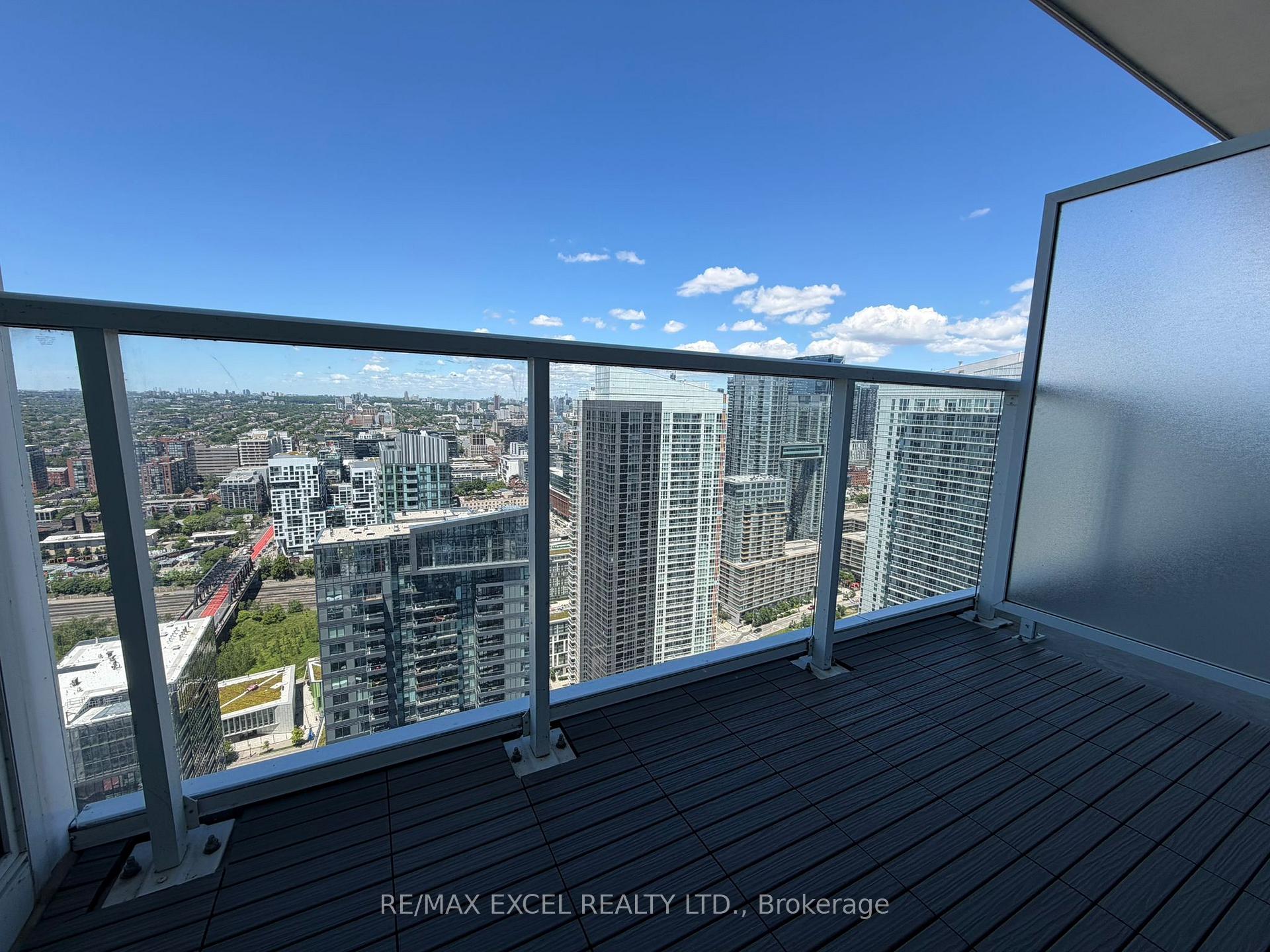 Photo 12 of Unit 4606, 17 Bathurst Street, Toronto, Waterfront Communities — HOMEH