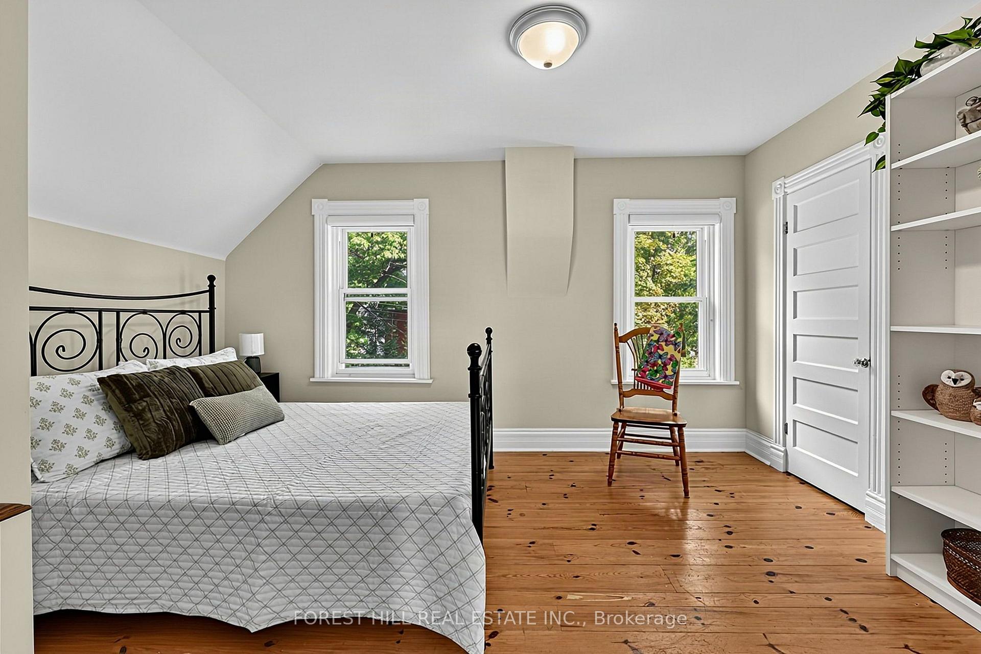 Photo 16 of 210 Centennial Drive, Midland — HOMEH