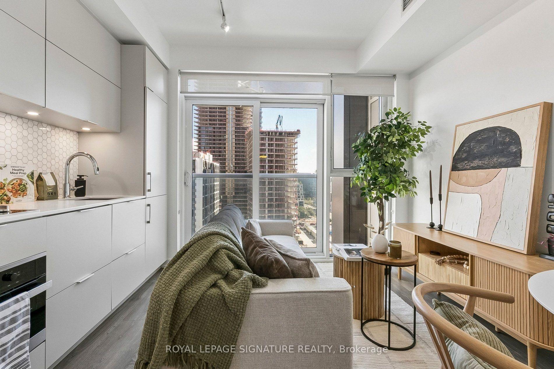 Photo 3 of Unit 1006, 20 Richardson Street, Toronto, Waterfront Communities — HOMEH